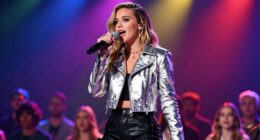 hailee steinfeld s wealth sources